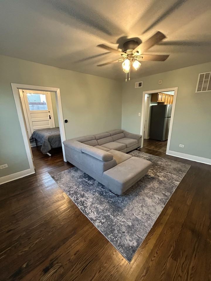 W North Ave - Photo 4 of 11