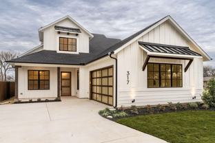 317 Travis St - Photo 1 of 1