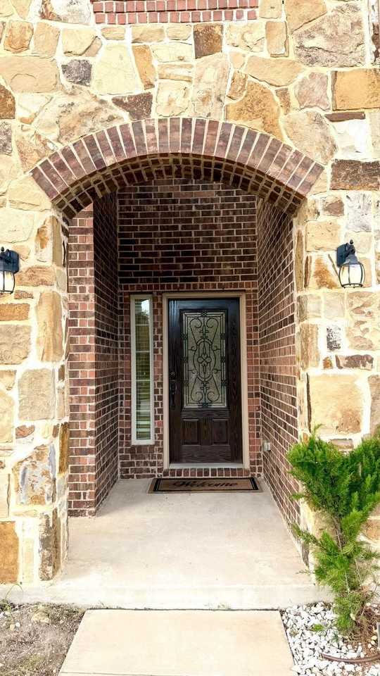 10020 Kemah Pl - Photo 2 of 39
