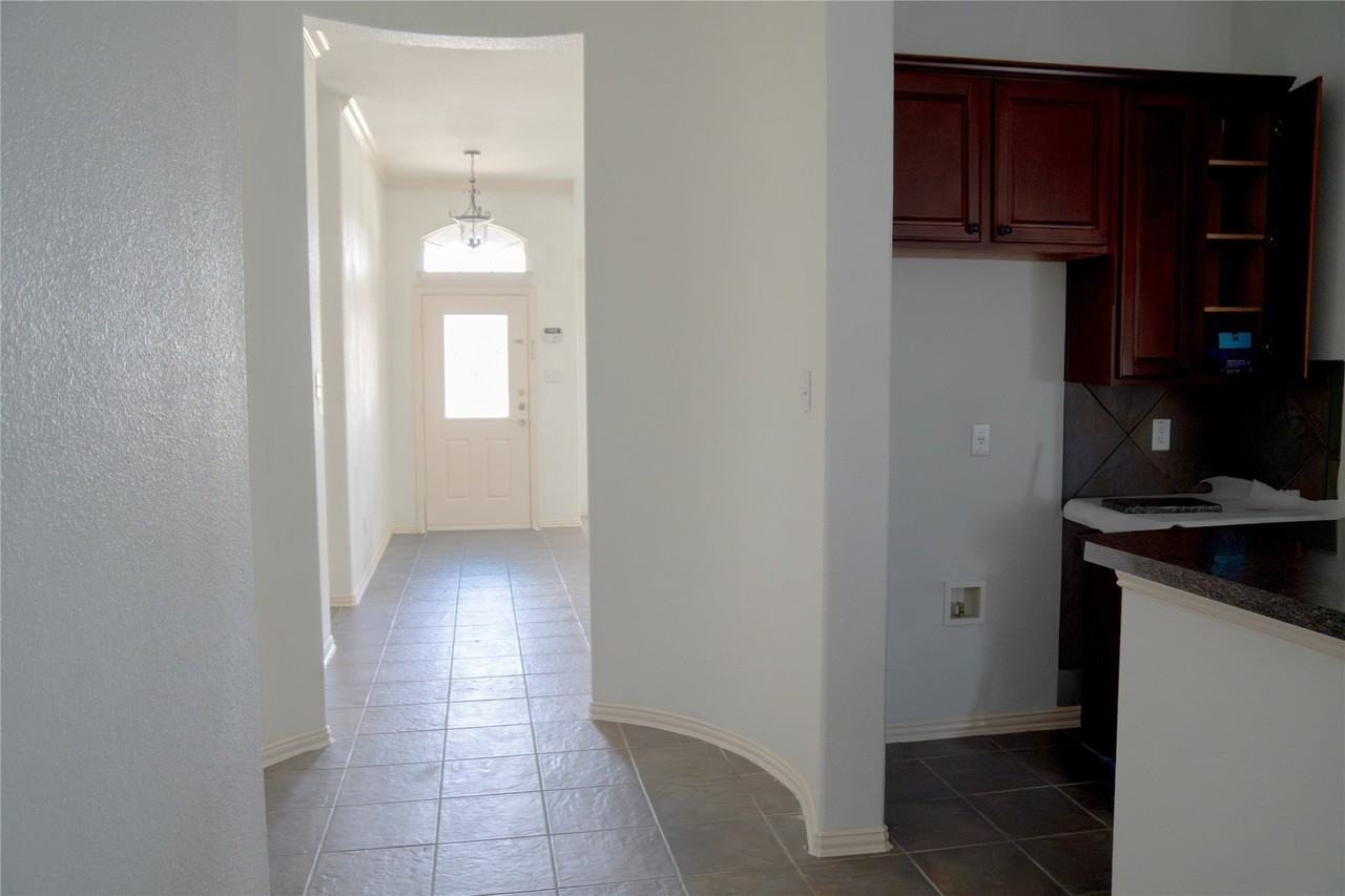 1730 Mineral Springs Dr - Photo 3 of 28