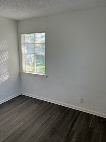 1725 Talton Ave - Photo 3 of 10