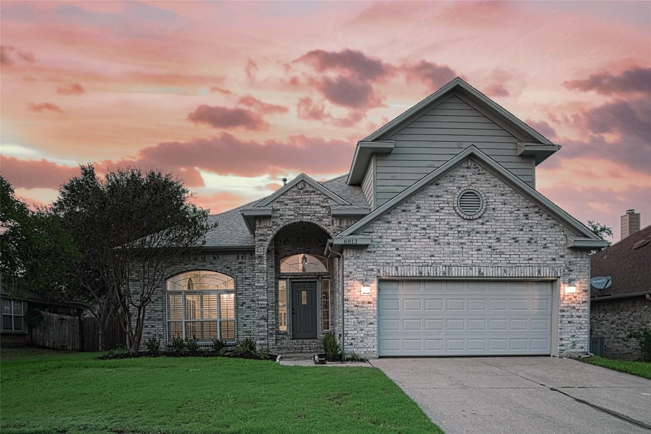 6813 Hickory Hollow Ln - Photo 2 of 23