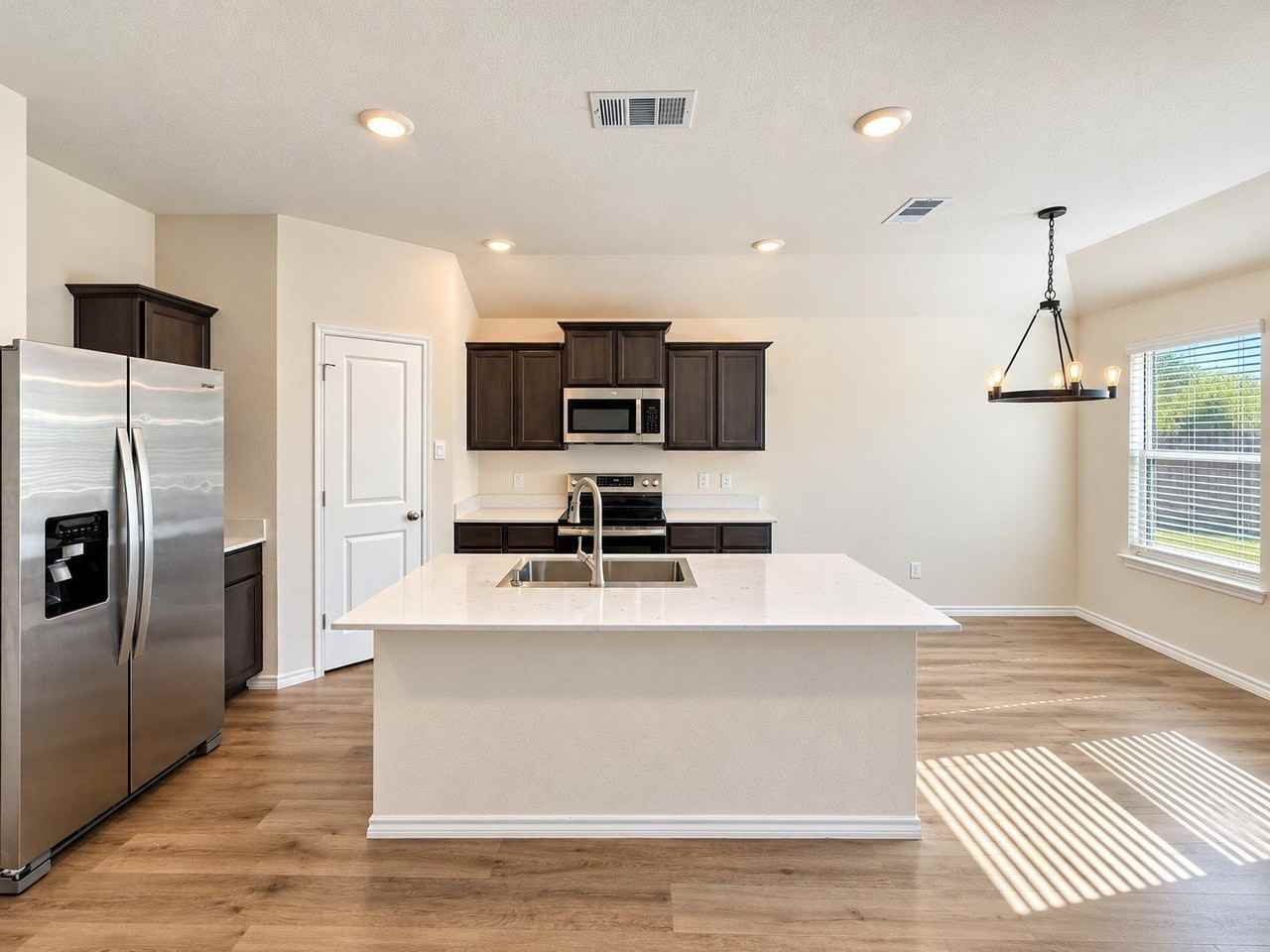 4805 Heathermore Way - Photo 6 of 17