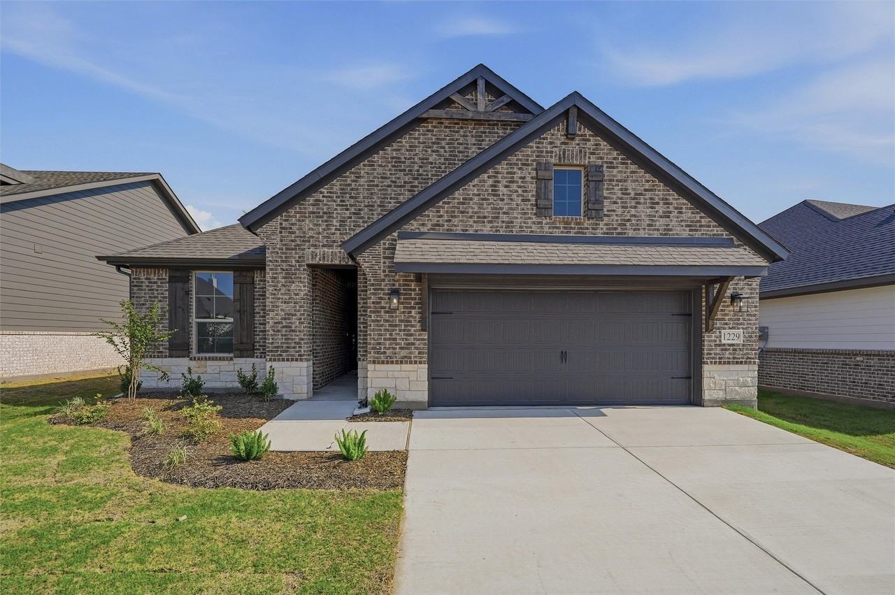 1229 Colca Dr - Photo 2 of 33