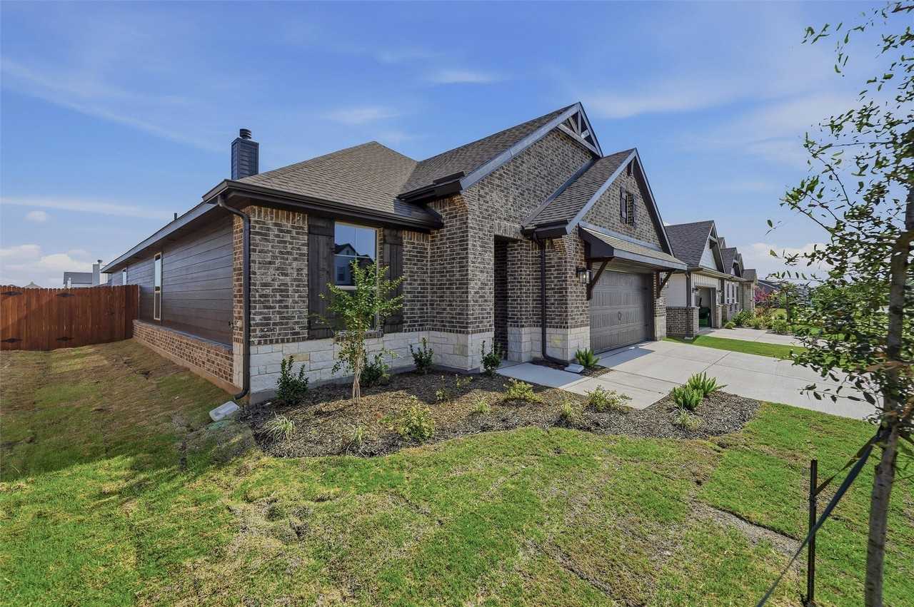 1229 Colca Dr - Photo 3 of 33