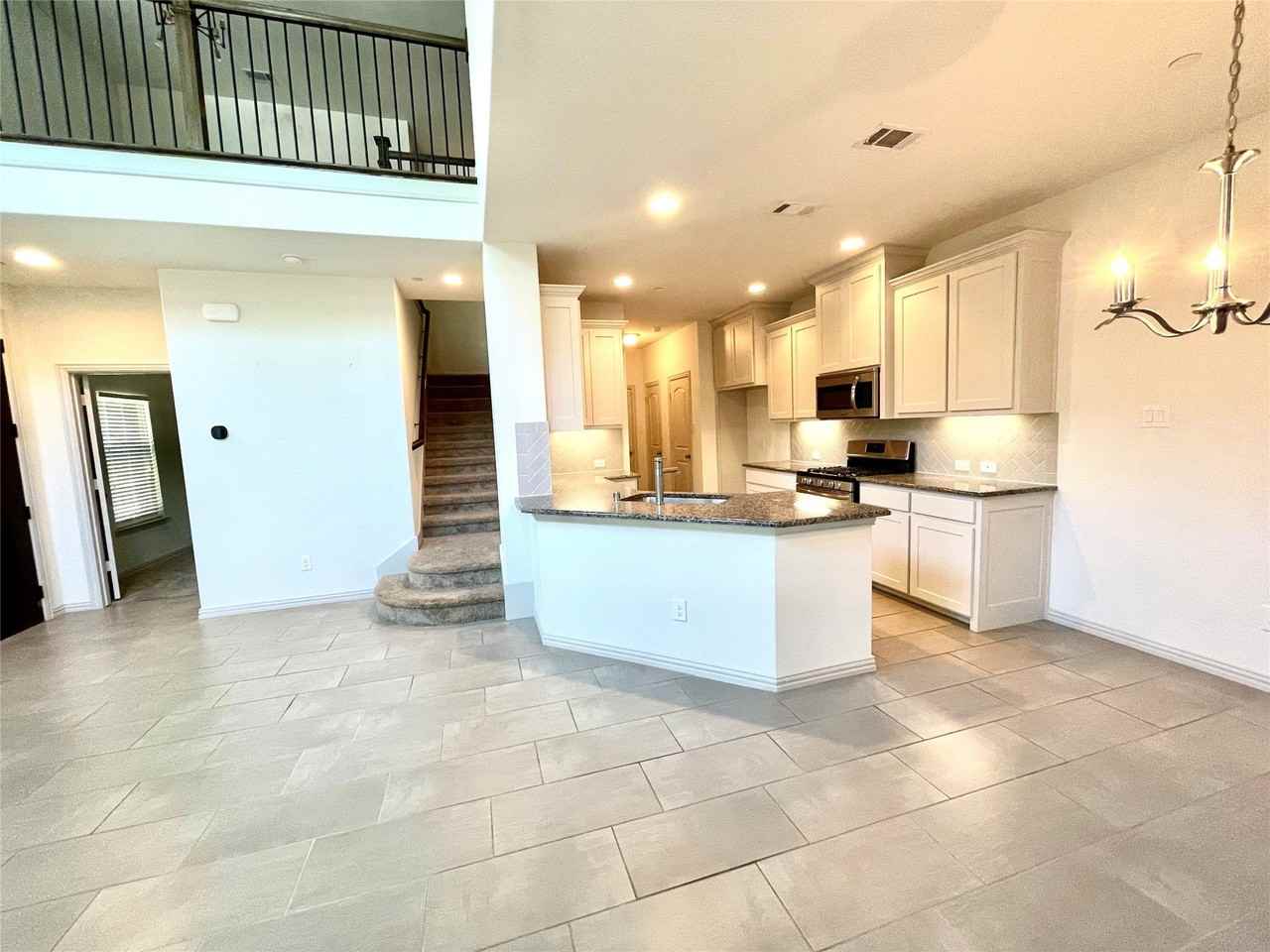 4213 Arbrook Way - Photo 6 of 25
