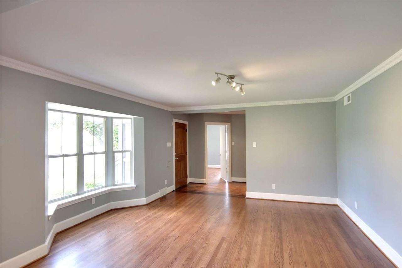 7614 Azalea Ln - Photo 3 of 23