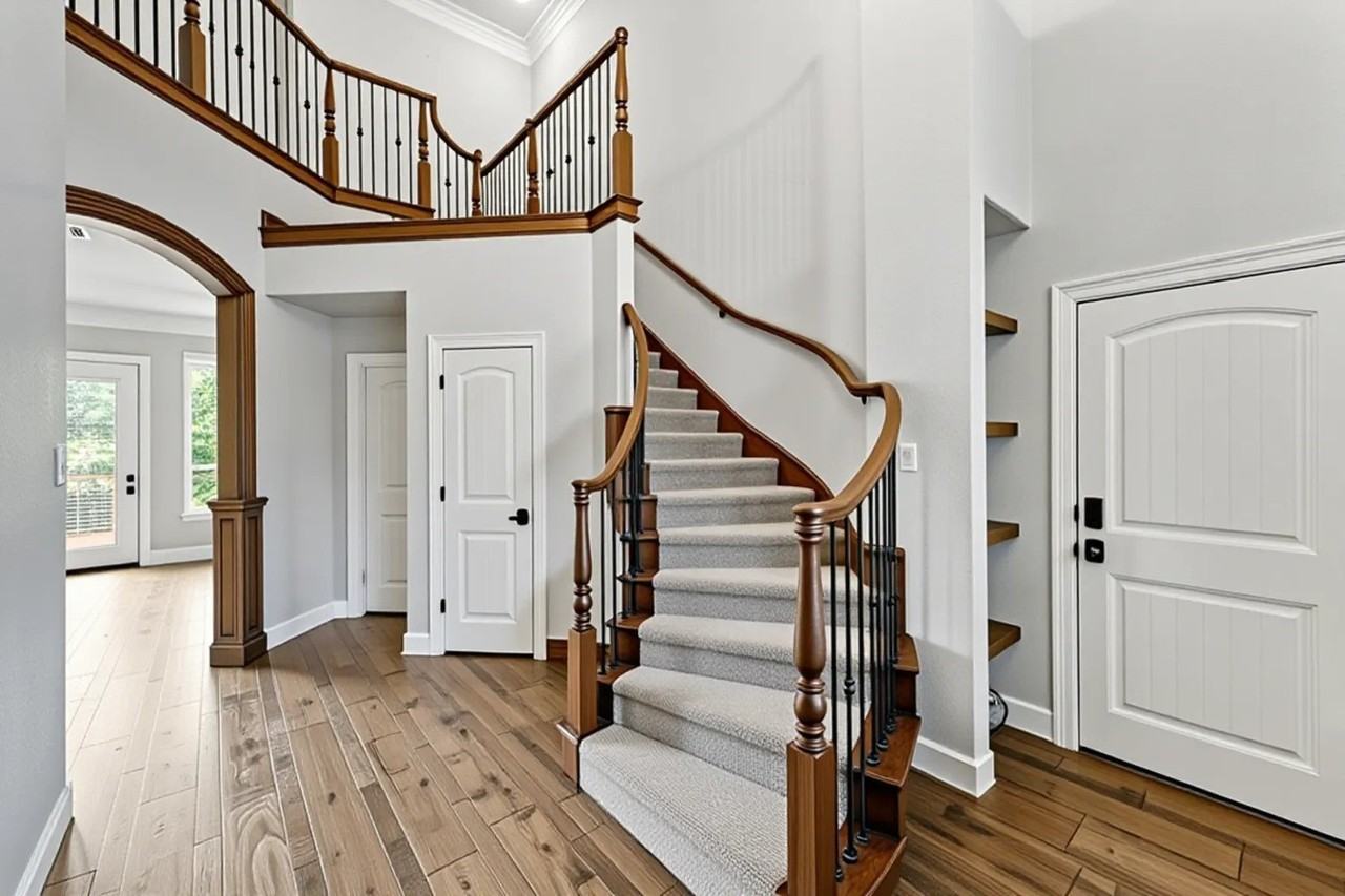 621 Somerset Dr - Photo 6 of 30