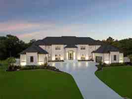 featured image of 5704 Lighthouse Dr