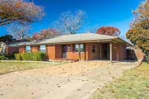 featured image of 1811 Ferris Ave