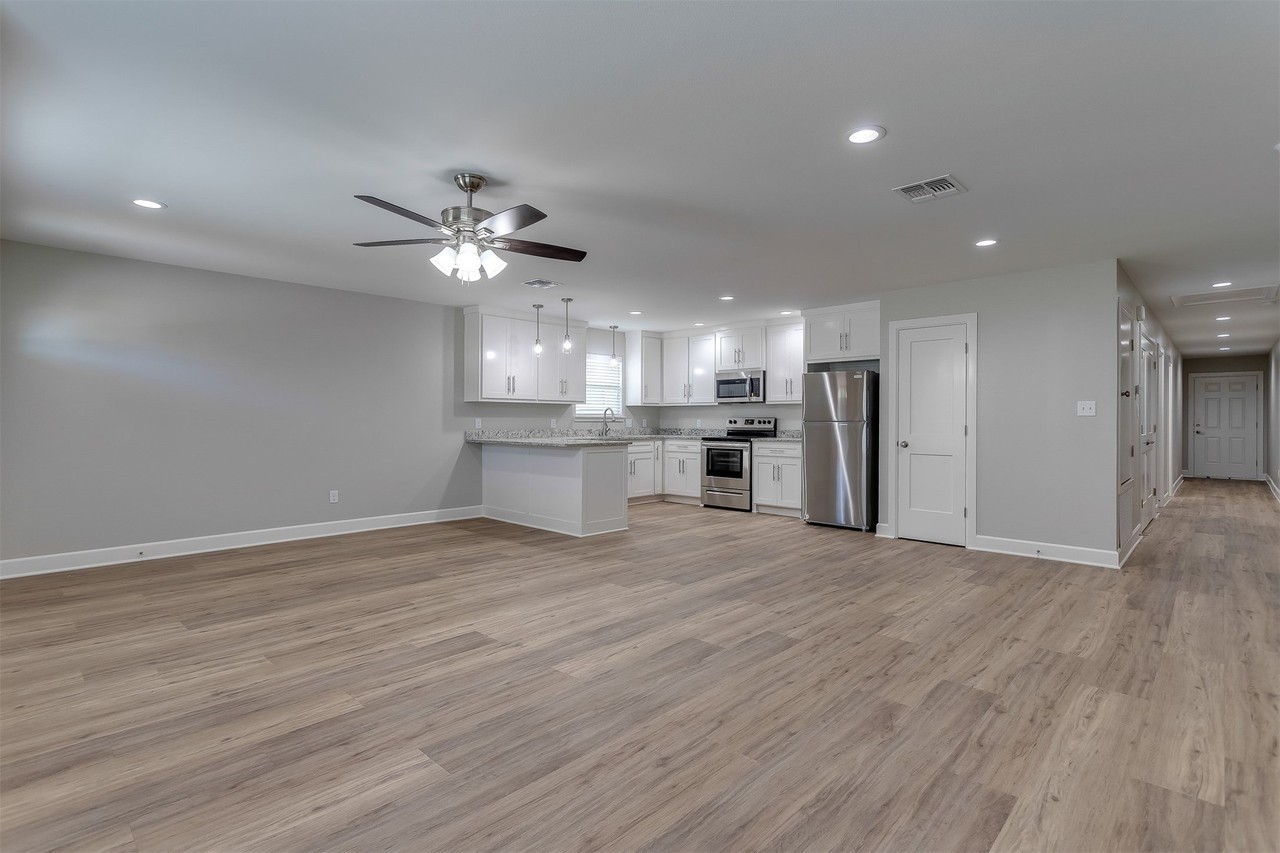 603 Casa Linda St #B - Photo 6 of 31