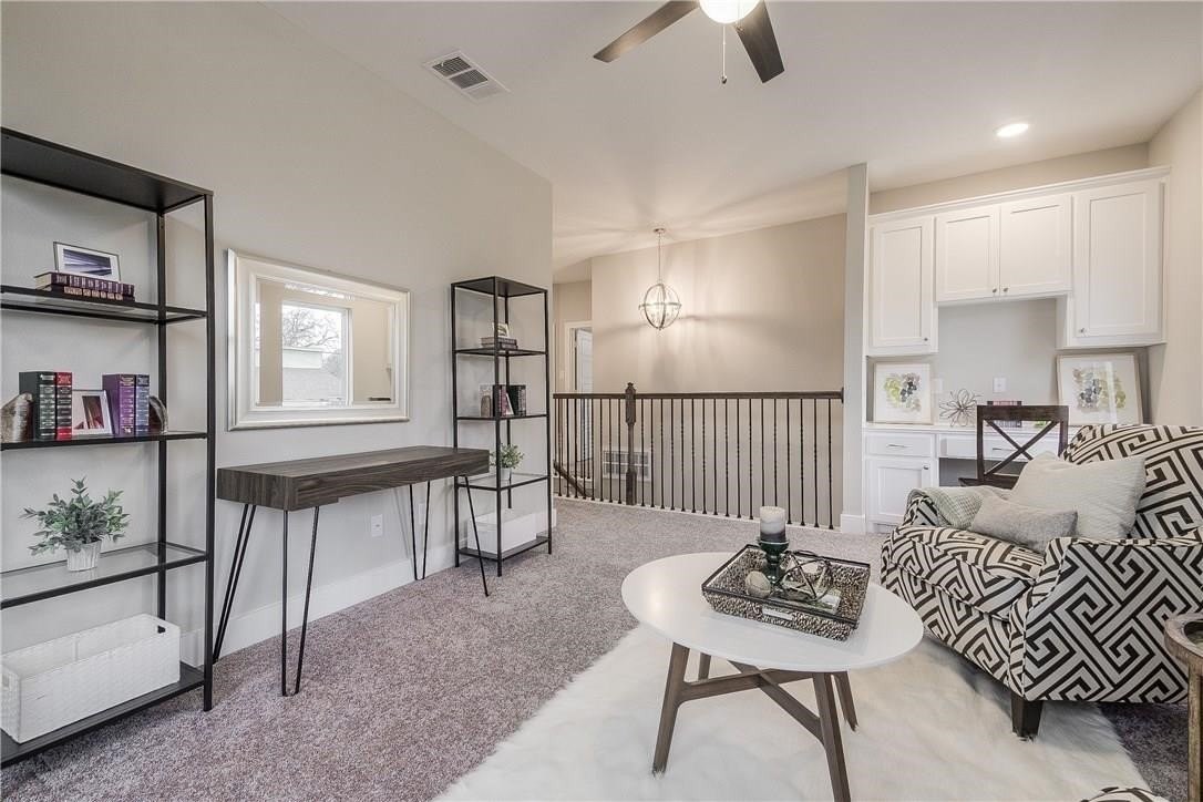 2129 Lovedale Ave #104 - Photo 5 of 17