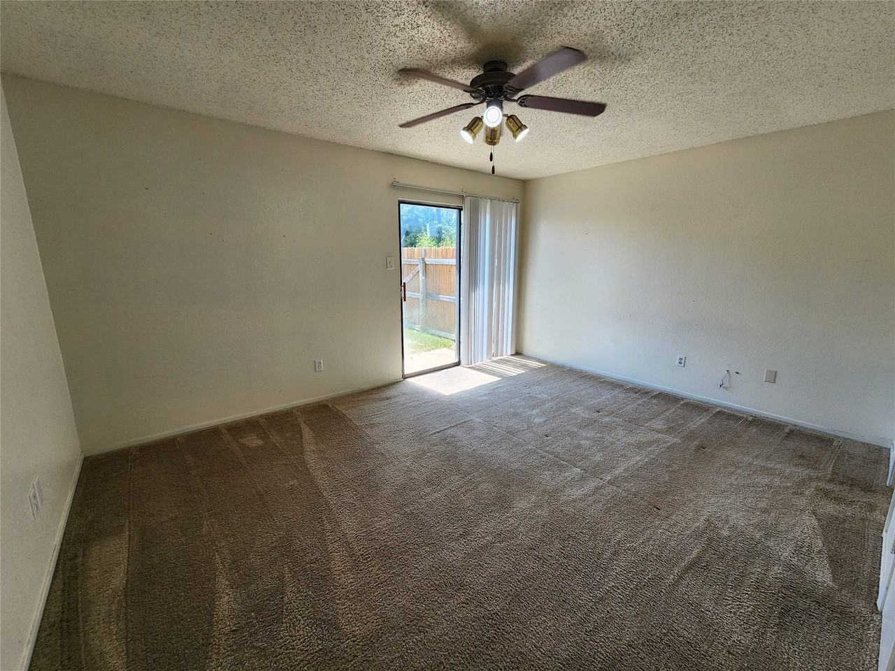 500 Concord Dr - Photo 7 of 12