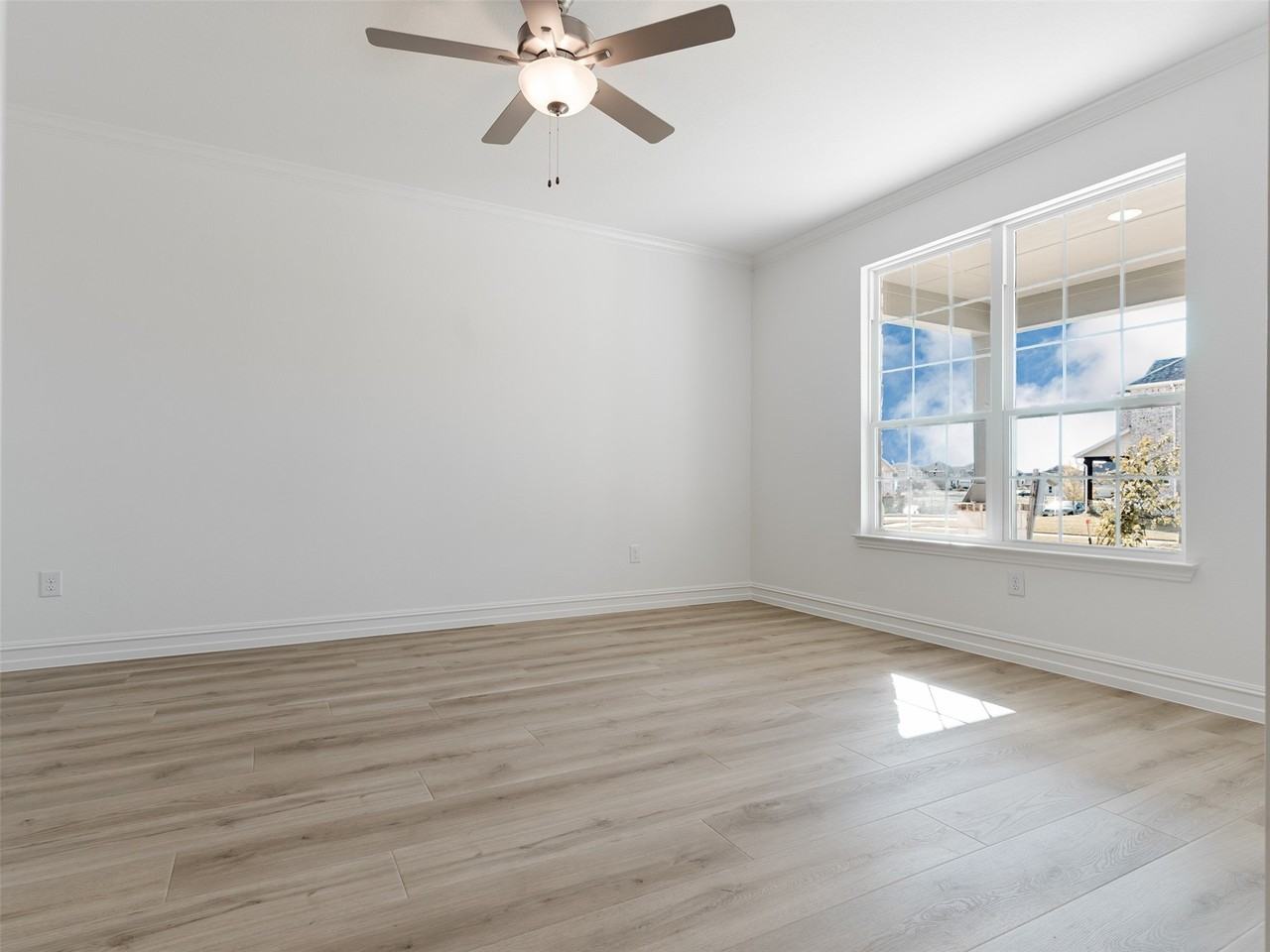4809 Ripley Ave - Photo 3 of 28