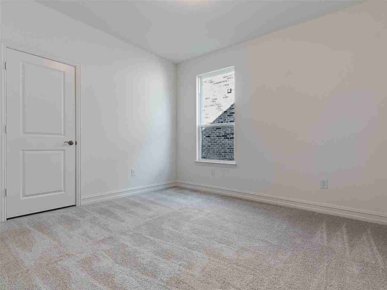 4809 Ripley Ave - Photo 7 of 28