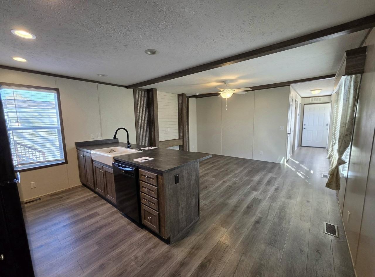 63 Locust #63 - Photo 2 of 12