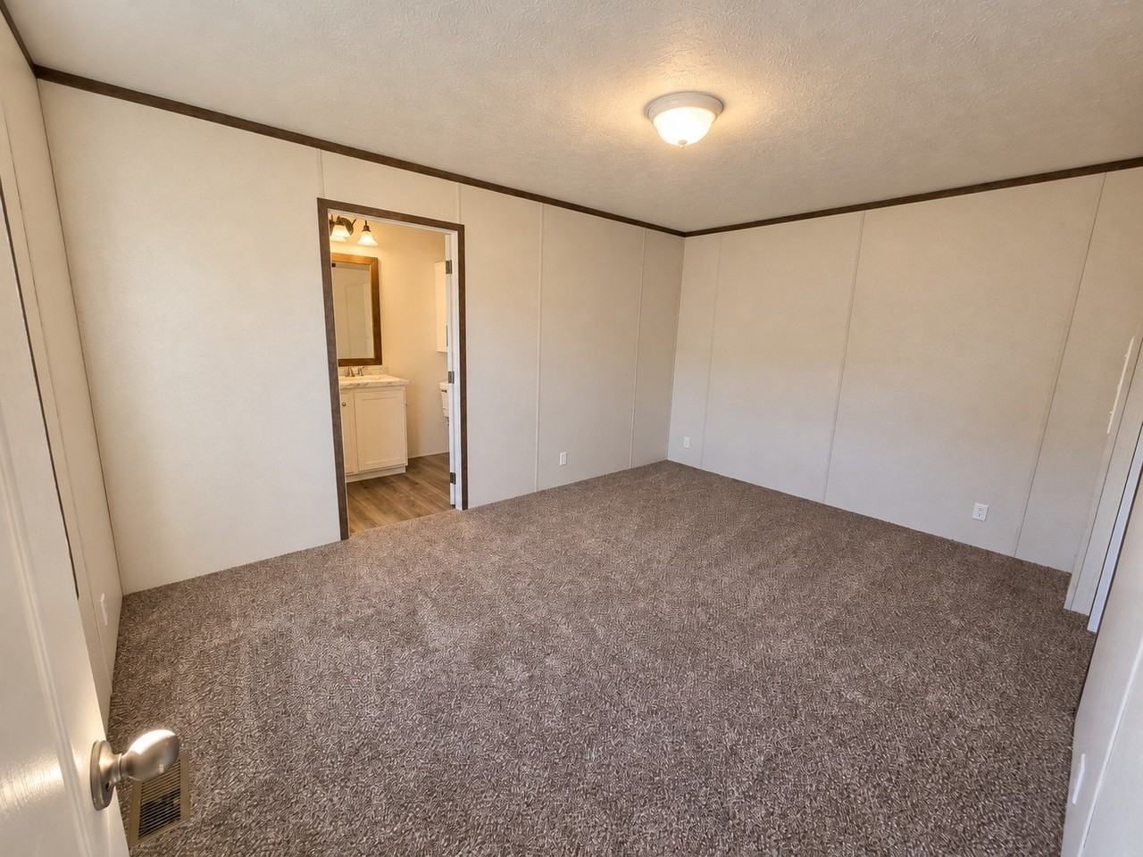 63 Locust #63 - Photo 5 of 12