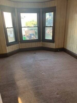 559 South St - Photo 2 of 7