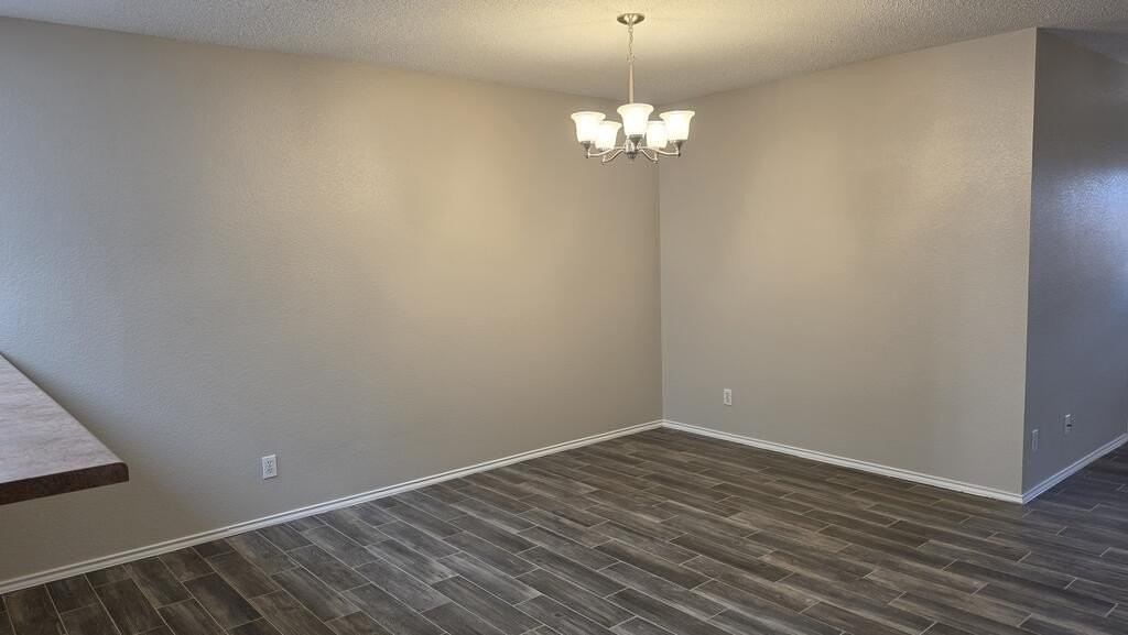 4028 New Orleans Dr - Photo 5 of 17