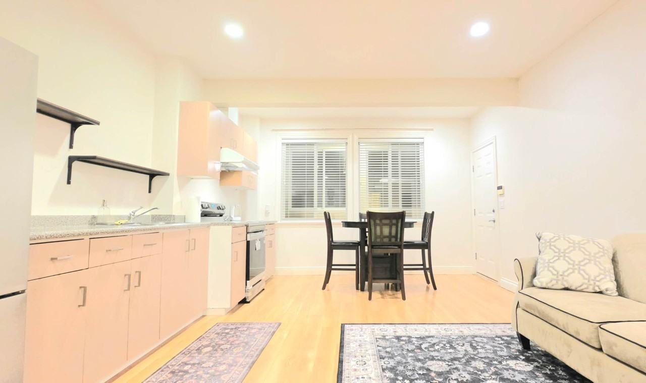 8598 171 Street - Photo 2 of 14
