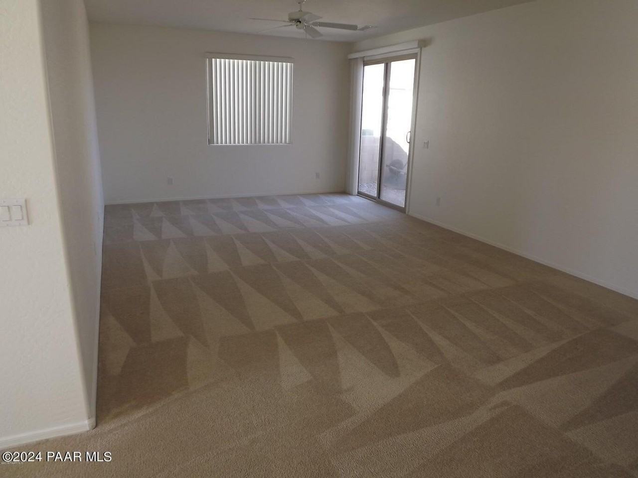 7739 E Crooked Creek Trl - Photo 6 of 10