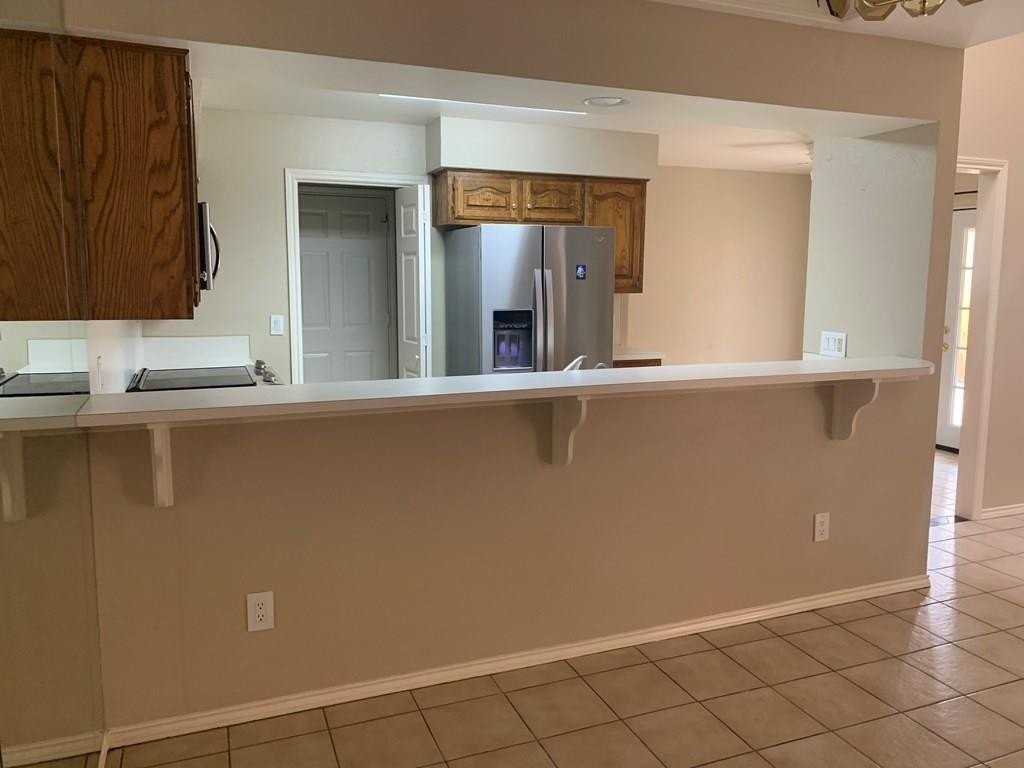 1711 Castleford Rd - Photo 5 of 10