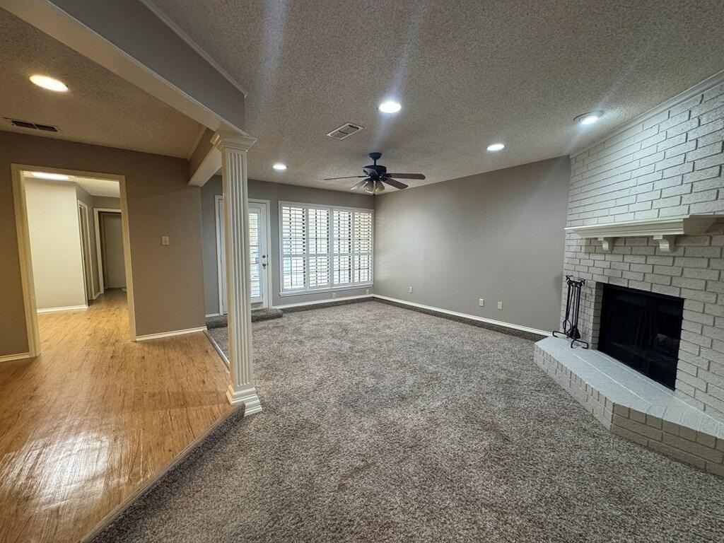 3228 Elma Dr - Photo 6 of 28