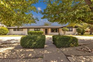 featured image of 1600 N J St
