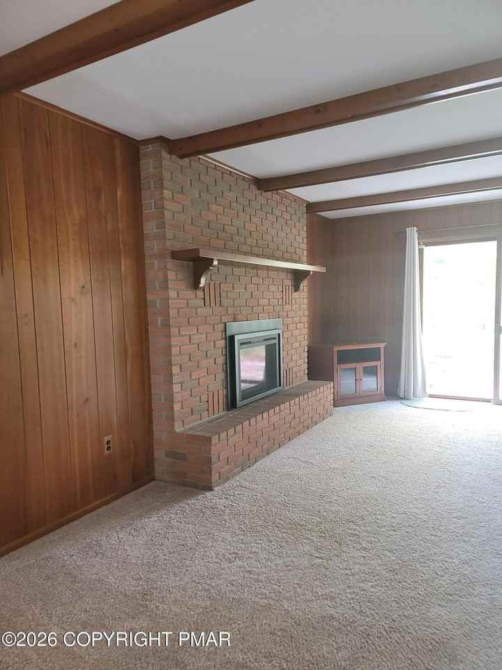 335 Colgate Ln - Photo 5 of 18