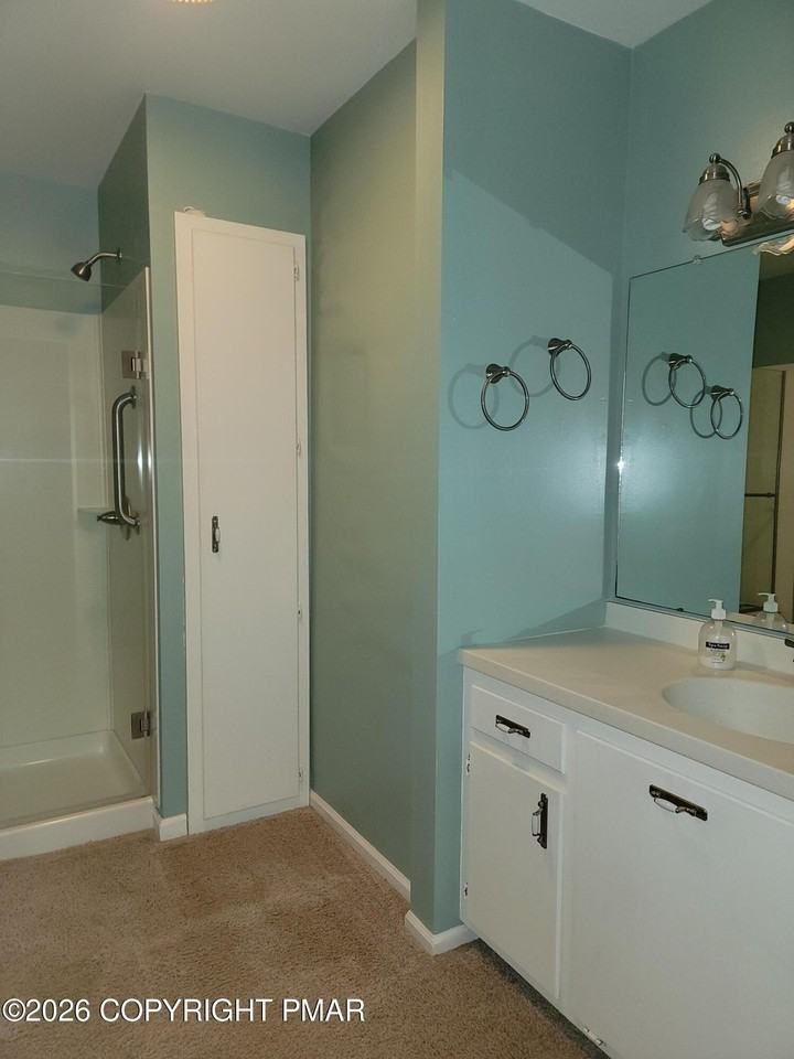 335 Colgate Ln - Photo 6 of 18