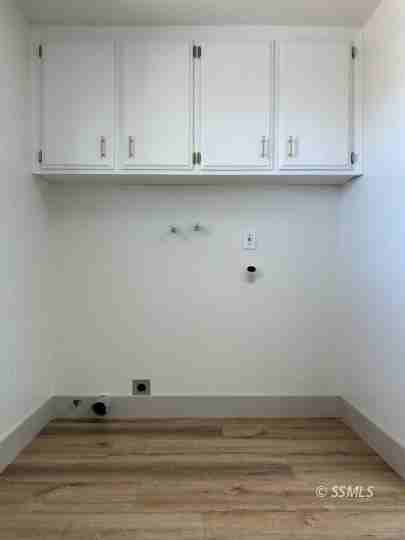 112 Valley St Apt B - Photo 5 of 14
