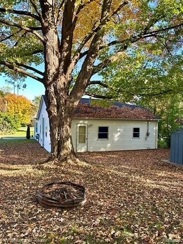 619 Elizabeth St - Photo 2 of 34