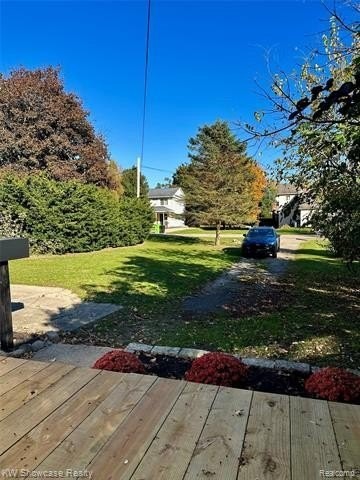 619 Elizabeth St - Photo 5 of 34
