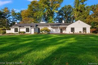1257 Charrington Rd - Photo 1 of 1