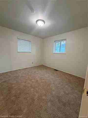 32339 Chalfonte Dr - Photo 6 of 11