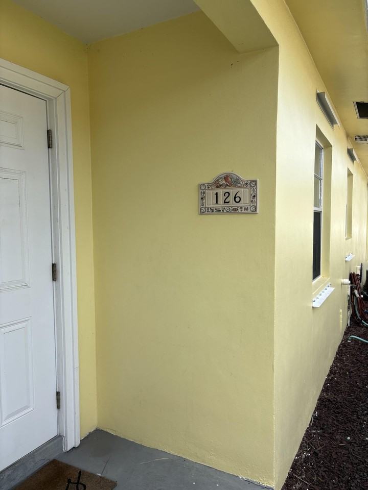 126 Milton St - Photo 3 of 9