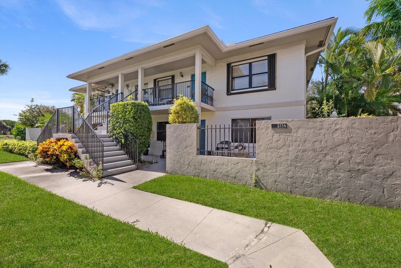 3114 Sw 20th Ter #23A1 - Photo 5 of 13