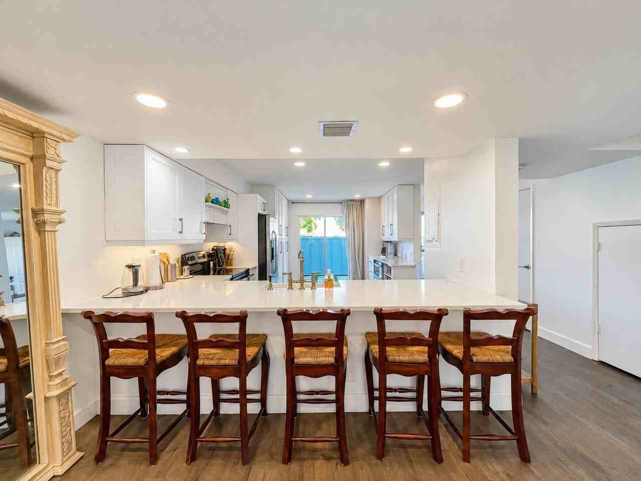 6199 Riverwalk Ln #2 - Photo 7 of 40