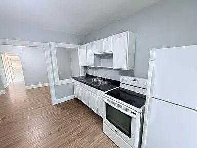 1056 3rd St E #1 - Photo 5 of 18