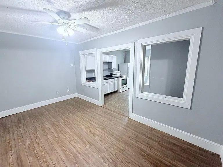1056 3rd St E #1 - Photo 7 of 18