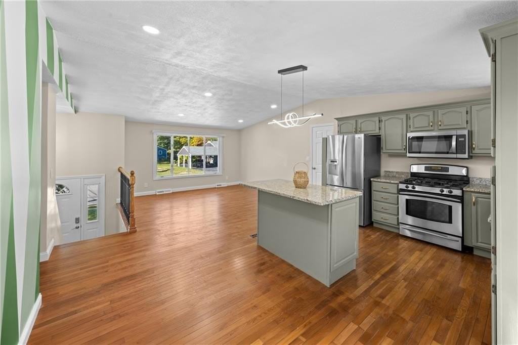 20 Killey Ave - Photo 4 of 22