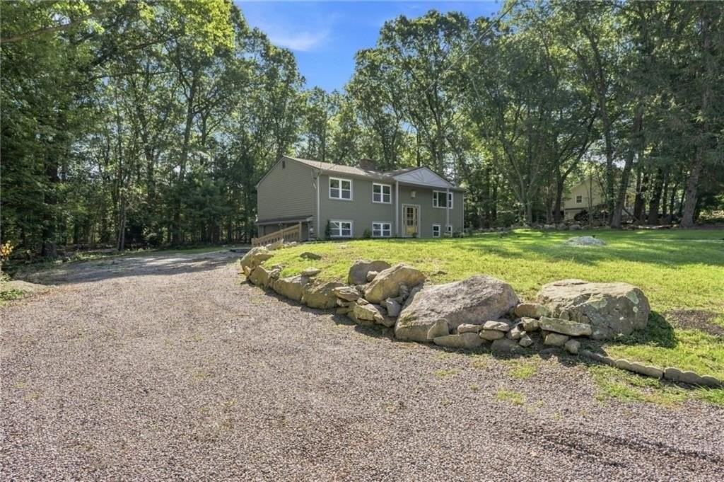 154 Spring Valley Dr - Photo 4 of 25
