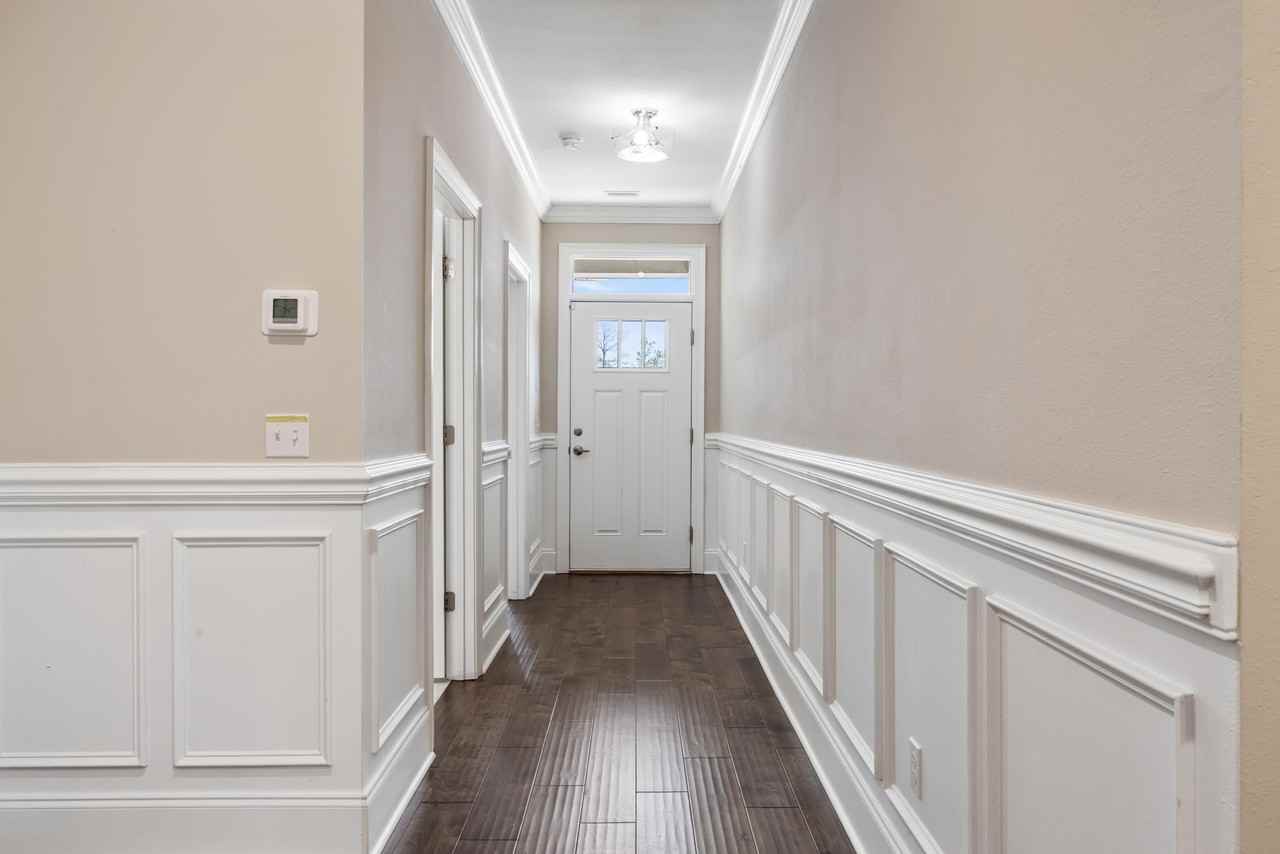 720 Sydney Dr - Photo 5 of 39