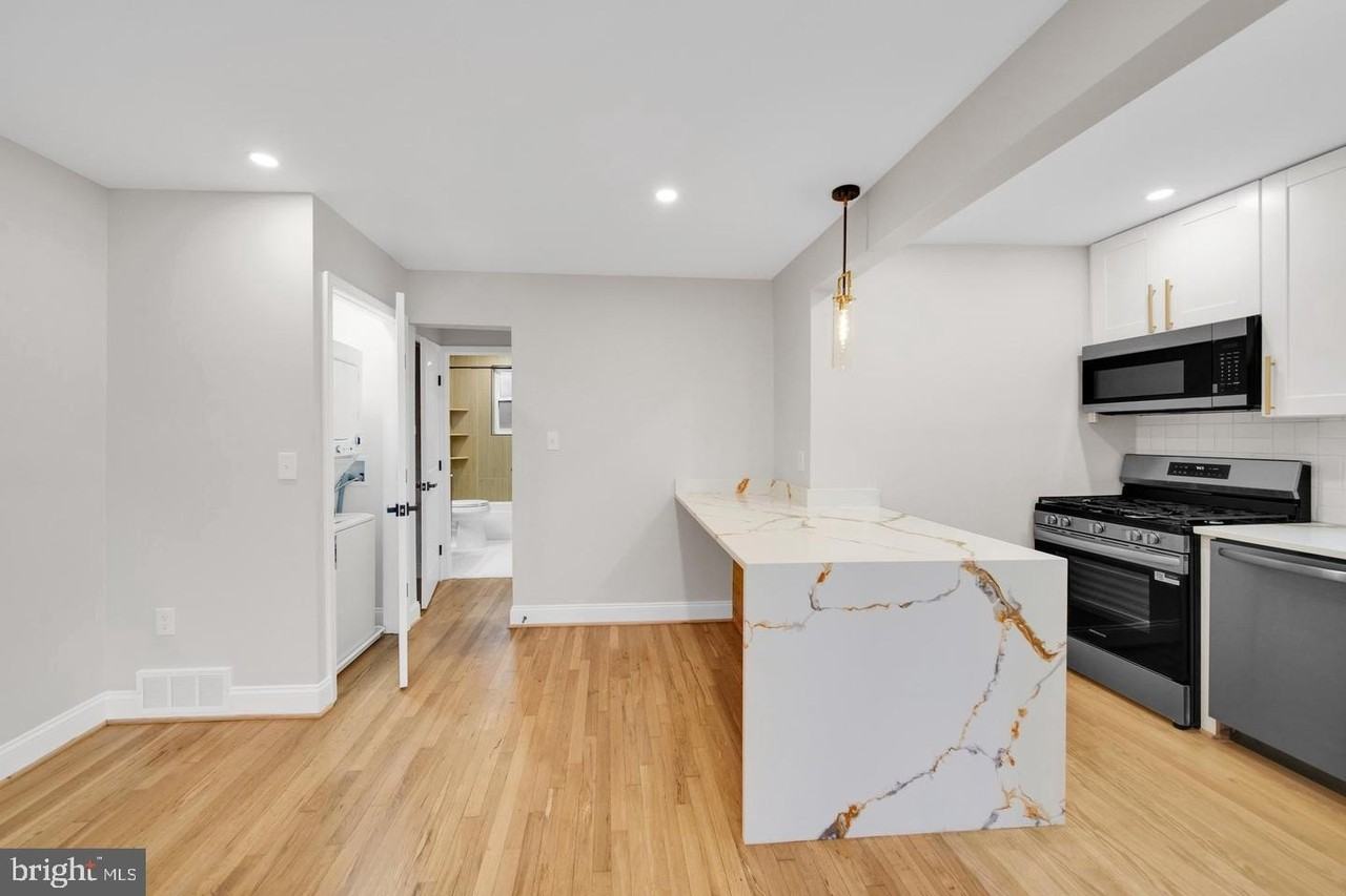 119 Victor St Ne #1 - Photo 6 of 22