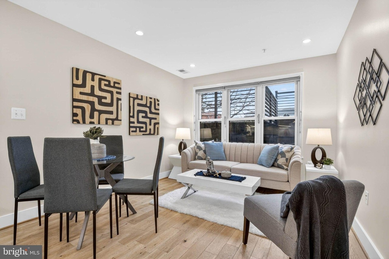 1516 K St Se #2C - Photo 4 of 24