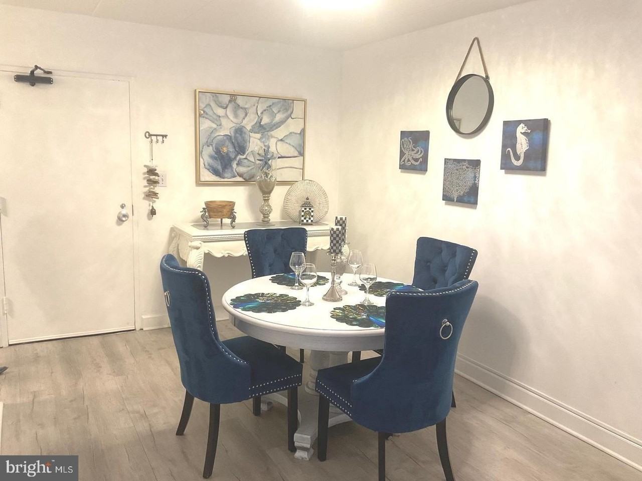 8 Olive Ave #102 - Photo 3 of 25