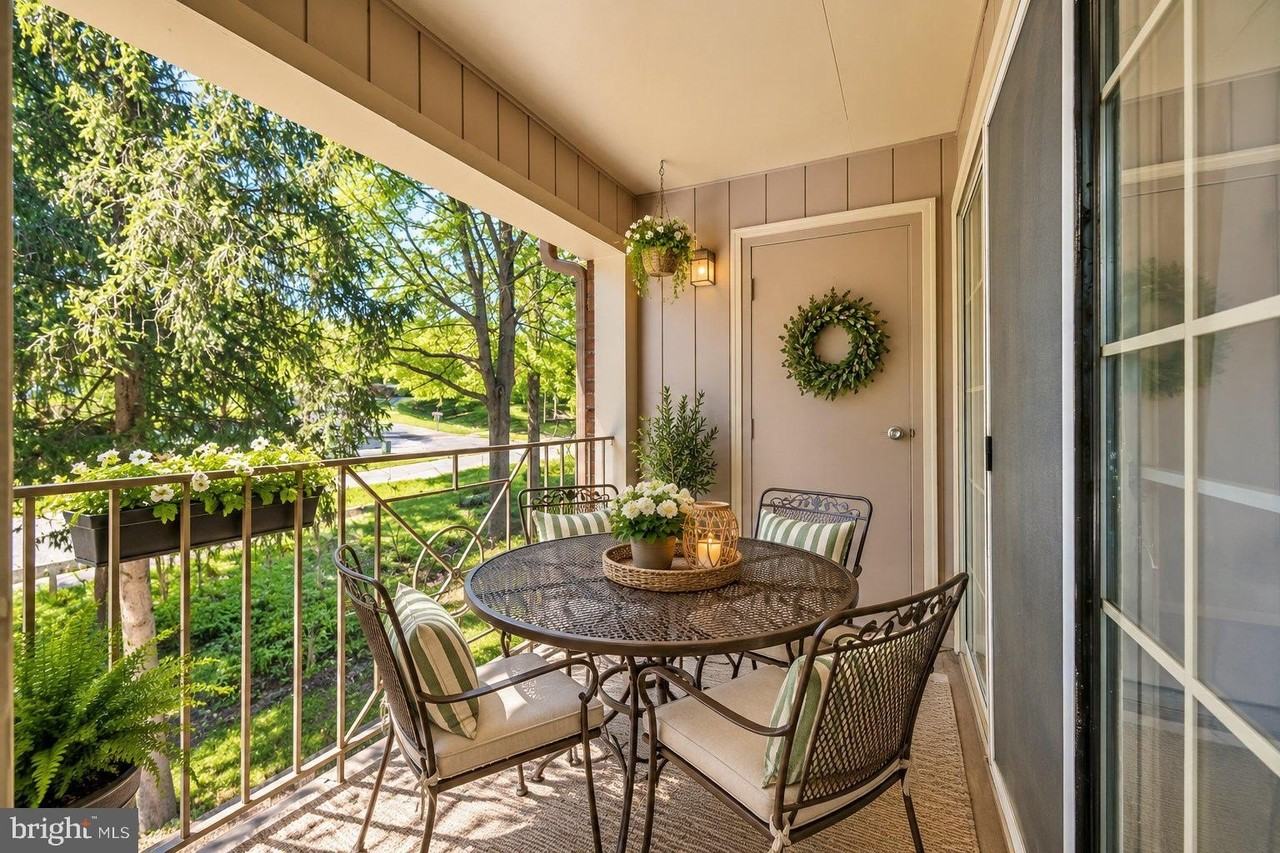 14210 Dove Creek Way #303 - Photo 4 of 11
