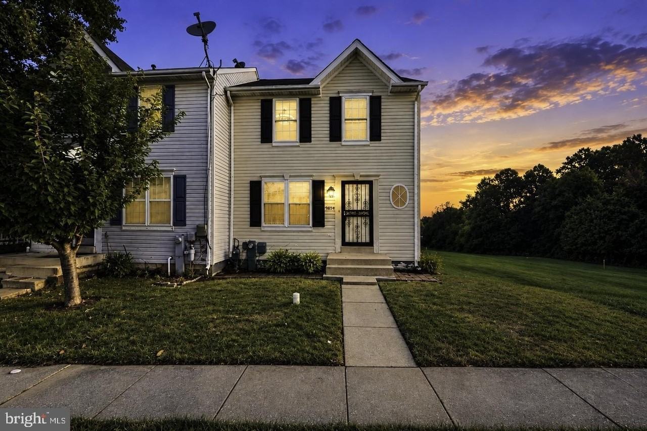9614 Button Buck Cir - Photo 3 of 39
