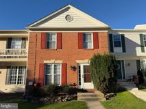 8526 London Bridge Way - Photo 1 of 1