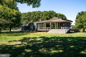 featured image of 24084 Deep Neck Rd #CREEK